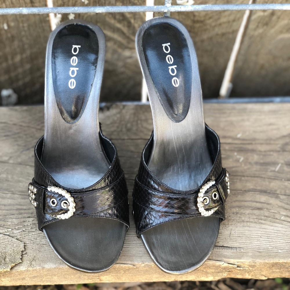 ✨NEW✨BEBE •CARMEN• Slide in Heels